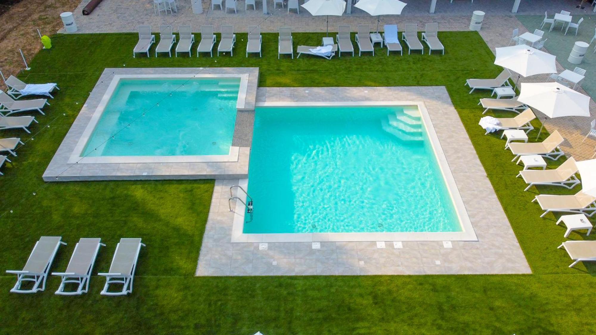 Foresteria Lombarda Gelso Bianco Cogliate Bagian luar foto